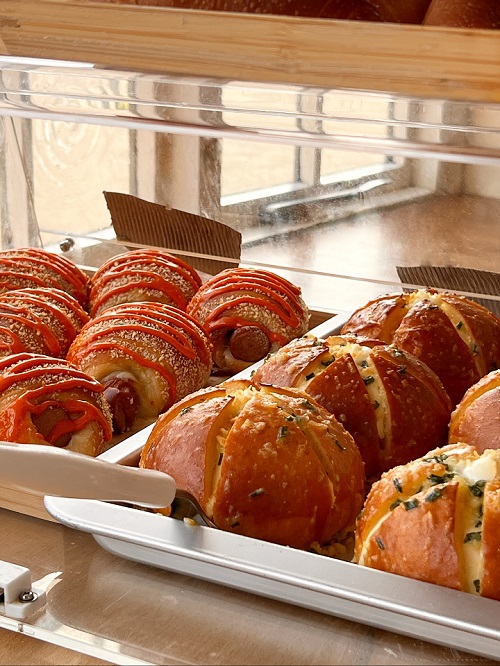 Kanto Cafe & Bakery